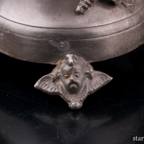 Оловянный кувшин для вина с рыцарем, Германия, 1737 г