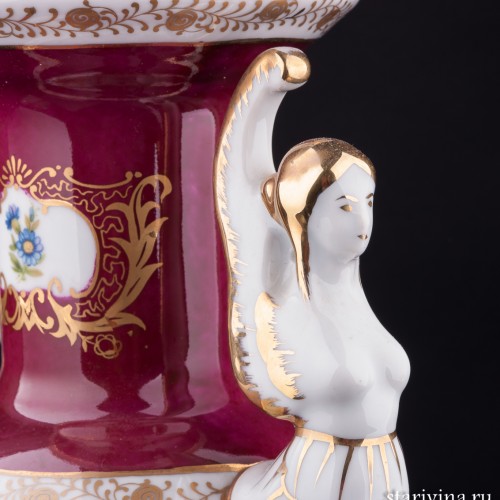 Фарфоровая Ваза Красная ваза Бабочки, Франция, сер. 20 в.