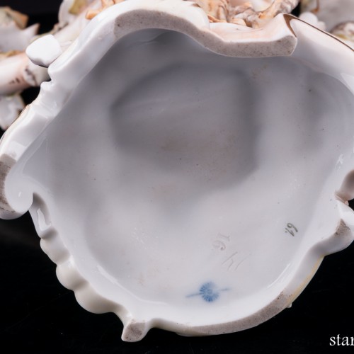 Канделябр Девушка и ангелочек, Volkstedt, Германия, кон. 19 в