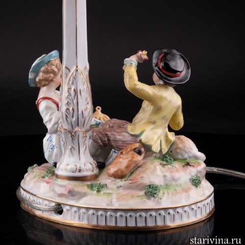 Дети с овечкой и птичьей клеткой, настольная лампа, Carl Thieme, Германия, нач. 20 в