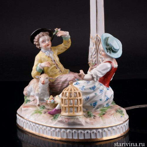 Дети с овечкой и птичьей клеткой, настольная лампа, Carl Thieme, Германия, нач. 20 в