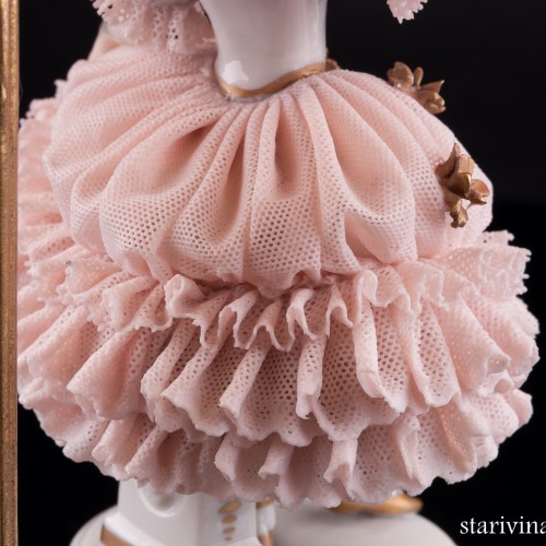 Танцовщица в розовом, кружевная, настольная лампа, Muller & Co, Германия, нач. 20 в