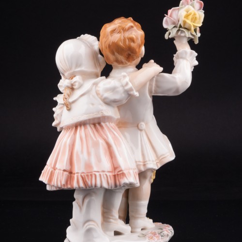 Дети с букетом цветов, Karl Ens, Германия, 1920-30 гг