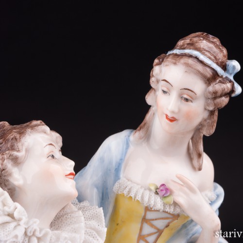 Романтическая пара на скамейке, кружевная, E. A. Muller, Германия, нач. 20 в