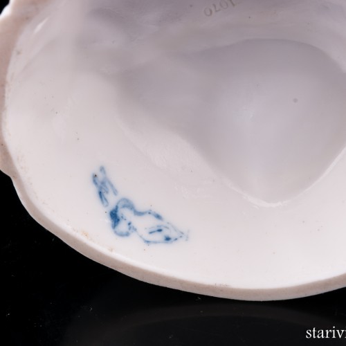 Два подсвечника Пары на променаде, E. A. Muller, Германия, кон. 19 в