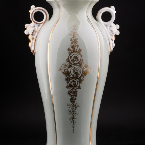 Фарфоровая Декоративная ваза с портретом девушки, Франция, 19 в.