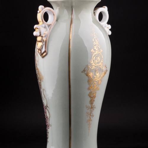 Фарфоровая Декоративная ваза с портретом девушки, Франция, 19 в.