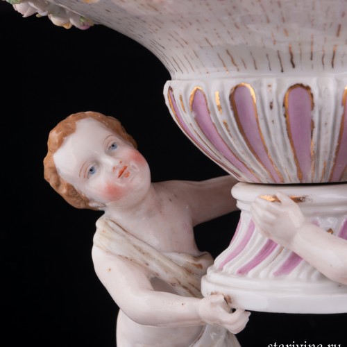 Ваза-фруктовница Три путти, Германия, 19 в