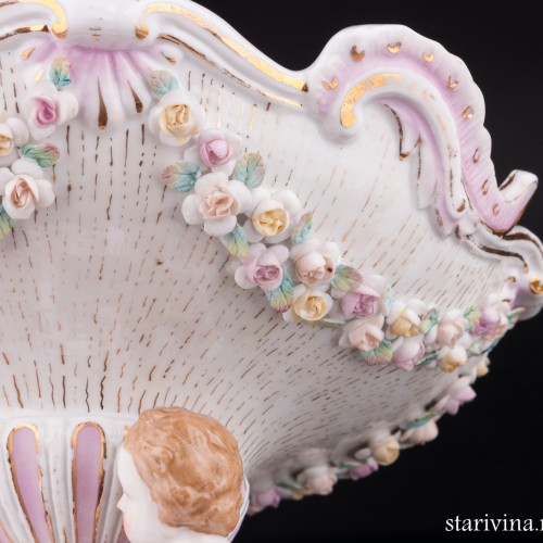 Ваза-фруктовница Три путти, Германия, 19 в