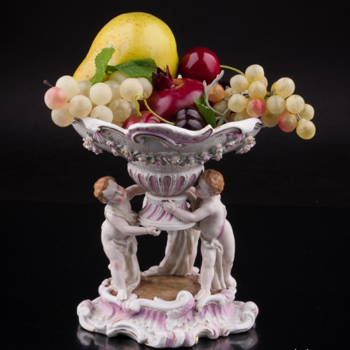 Ваза-фруктовница Три путти, Германия, 19 в