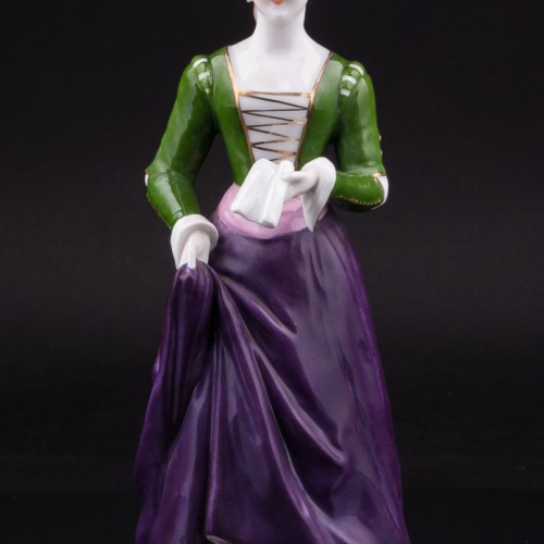 Дама с книгой в средневековом платье, Дрезден, Германия, сер. 20 в