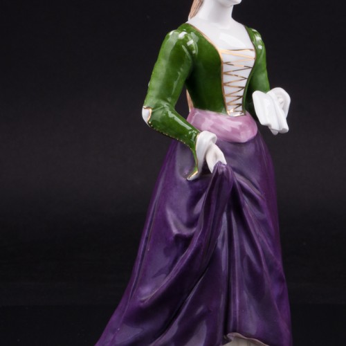 Дама с книгой в средневековом платье, Дрезден, Германия, сер. 20 в