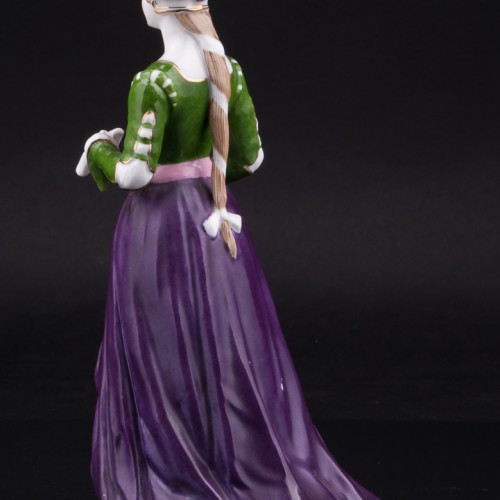 Дама с книгой в средневековом платье, Дрезден, Германия, сер. 20 в