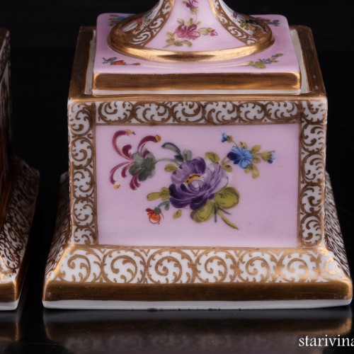 Две вазы, Дрезден, Германия, 19 в