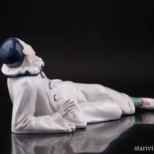 Лежащий Пьеро, Karl Ens, Германия, 1930 гг