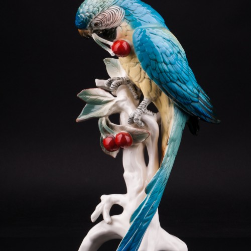 Попугай ара с вишнями, Karl Ens, Германия, 1930-50 гг