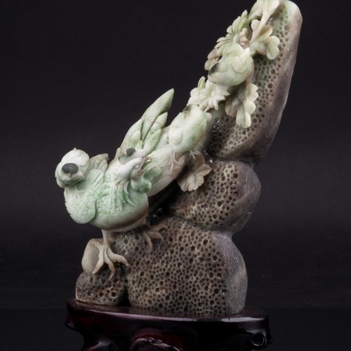 Резной камень Петух и петушки, Китай