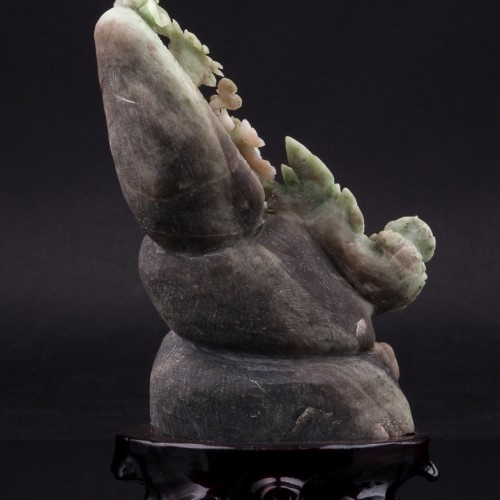 Резной камень Петух и петушки, Китай