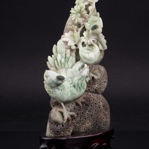 Резной камень Петух и петушки, Китай