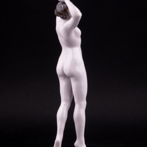 Фарфоровая статуэтка девушки Обнаженная, Dressel, Kister & Co, Германия, нач. 20 в.