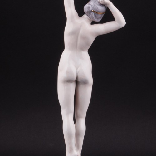 Обнаженная на шаре, Dressel, Kister & Co, Германия, 1920-30 гг