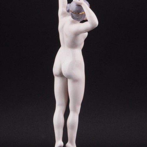 Обнаженная на шаре, Dressel, Kister & Co, Германия, 1920-30 гг