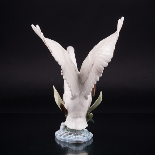 Взлетающий лебедь, Hutschenreuther, Германия, 1970 гг