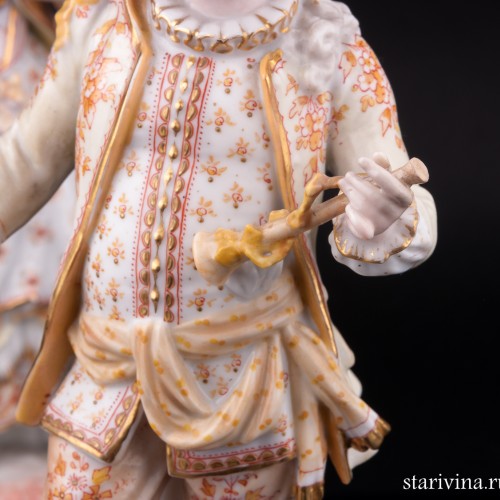 Пара с флейтой и корзинкой, Франция, кон. 19 в