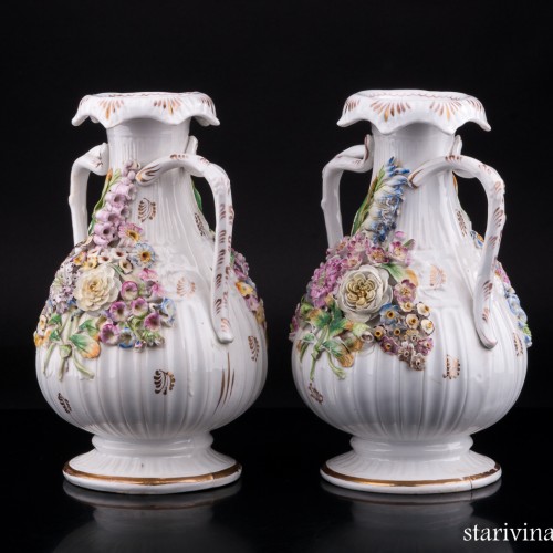 Две вазы с цветочным орнаментом, Coalport, Великобритания, кон. 19 - нач. 20 вв