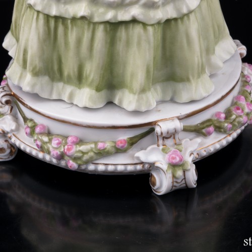 Девушка с попугаем, Karl Ens, Германия, нач. 20 в