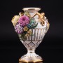 Декоративная ваза с лепными цветами, John Bevington, Великобритания, 1872-1892 гг