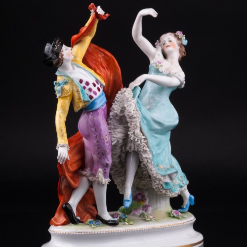 Статуэтка танцовщицы из фарфора Испанский танец, кружевная, Volkstedt, Германия, до 1935 г.