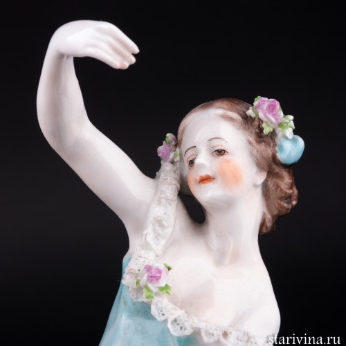 Статуэтка танцовщицы из фарфора Испанский танец, кружевная, Volkstedt, Германия, до 1935 г.