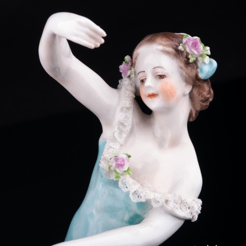 Статуэтка танцовщицы из фарфора Испанский танец, кружевная, Volkstedt, Германия, до 1935 г.