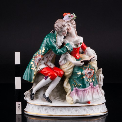 Пара с книгой, Sitzendorf, Германия, пер. пол. 20 в