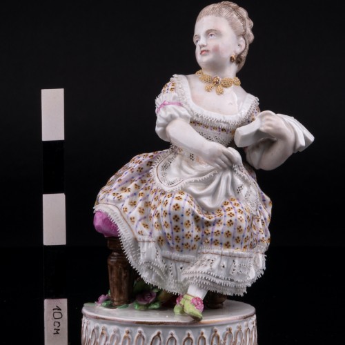 Девушка с нотами, Meissen, Германия, 19 в