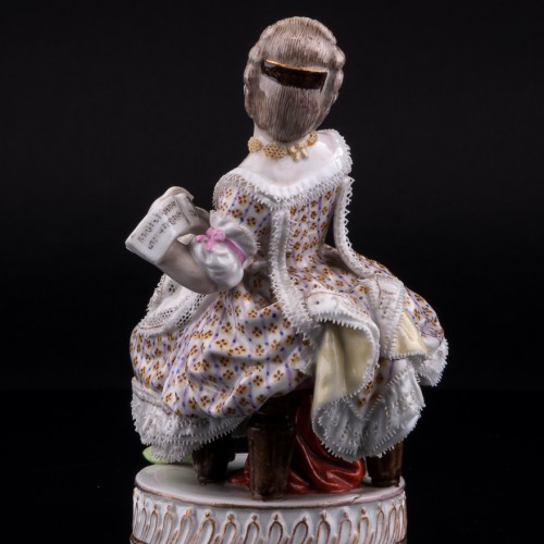 Девушка с нотами, Meissen, Германия, 19 в