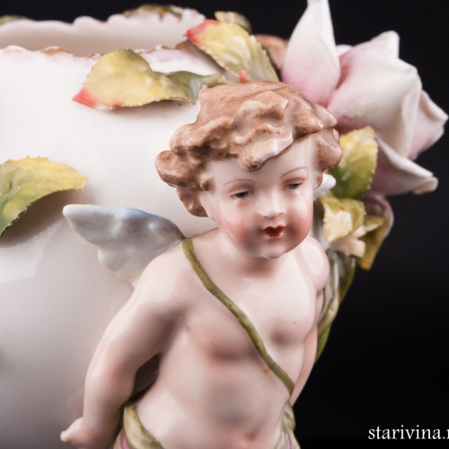 Пасхальная композиция с тремя путти, Sitzendorf, Германия, кон. 19 в