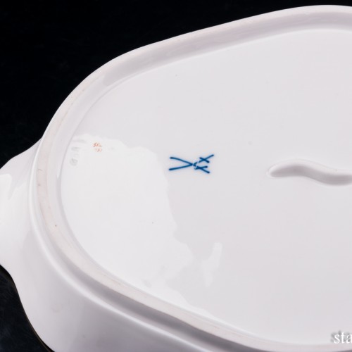 Фарфоровоее блюдо Крокус, Meissen, Германия, вт. пол. 20 в