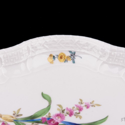 Фарфоровоее блюдо Крокус, Meissen, Германия, вт. пол. 20 в