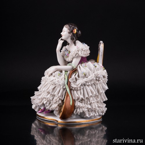 Девушка с лютней, кружевная, Volkstedt, Германия, до 1935 г