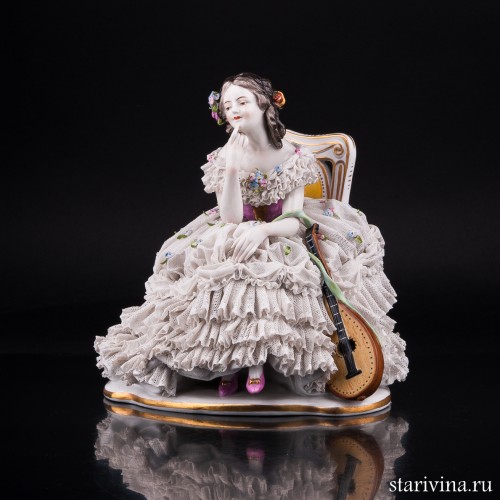Девушка с лютней, кружевная, Volkstedt, Германия, до 1935 г