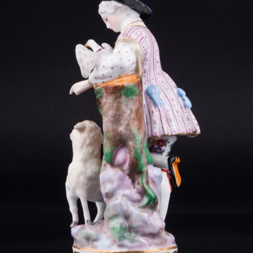 Статуэтка из фарфора Юноша с овечкой и голубем, Samson, Франция, 19 в.