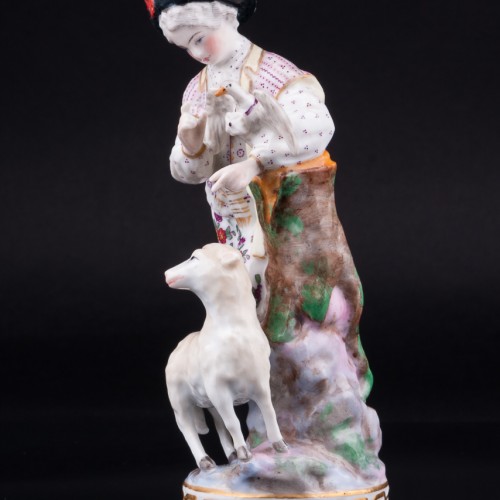 Статуэтка из фарфора Юноша с овечкой и голубем, Samson, Франция, 19 в.