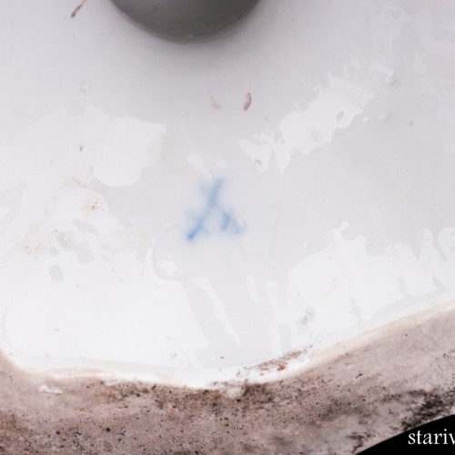 Два подсвечника Девушки с путти, Meissen, Германия, 19 в