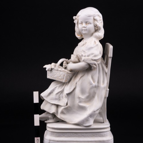 Девочка с корзиной цветов, Scheibe-Alsbach, Германия, сер. 20 в