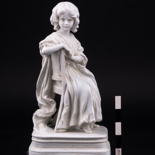 Девочка на стуле, Scheibe-Alsbach, Германия, сер. 20 в