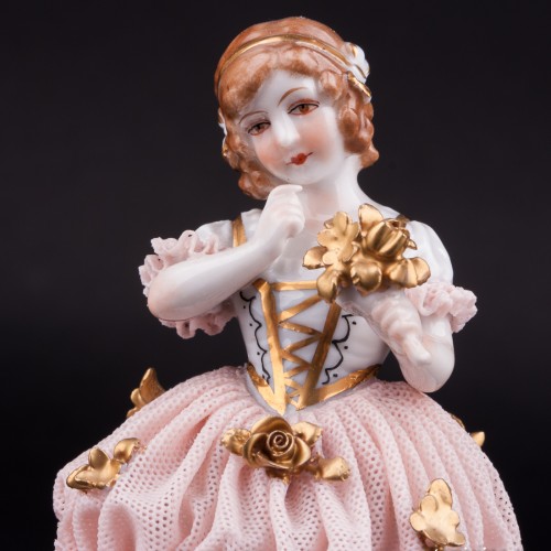 Девочка с букетом, кружевная, Muller & Co, Германия, нач. 20 в