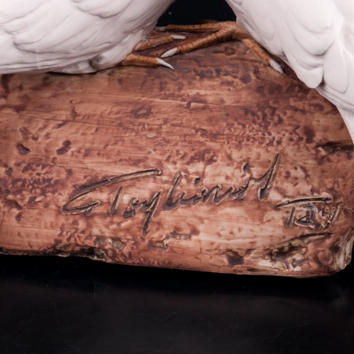 Две горлицы, Tay, Италия