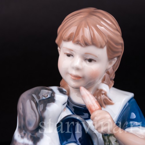 Девочка с кроликом, Royal Copenhagen, Дания